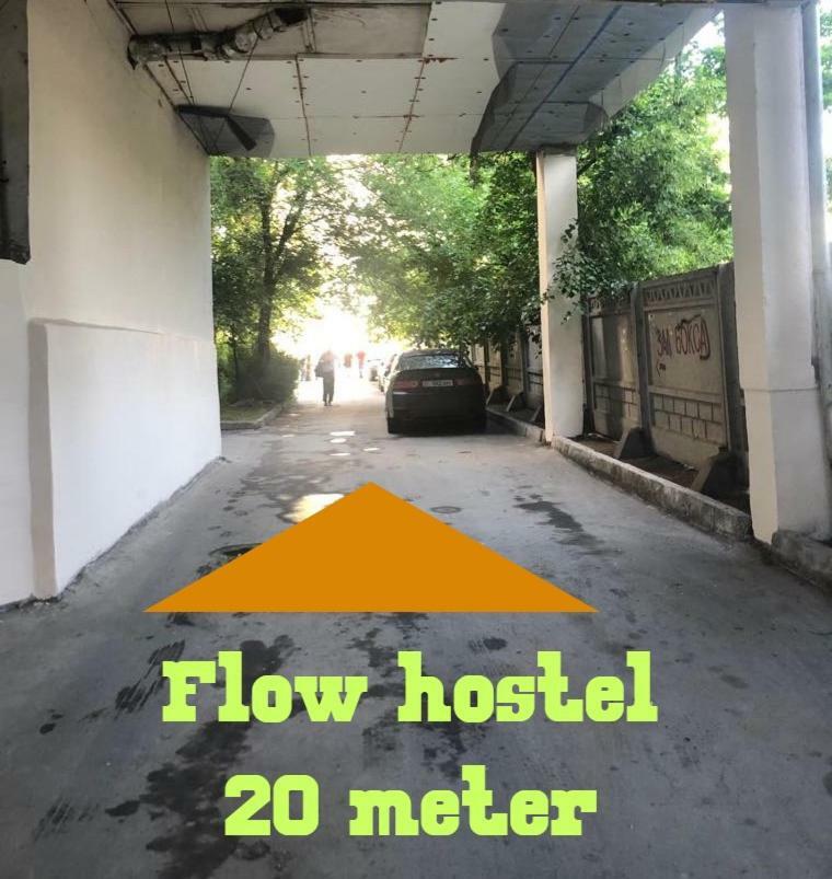 Flow Hostel Bishkek Exterior foto